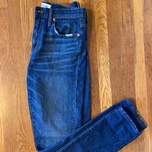 Madewell high-rise Slim-boy jeans.